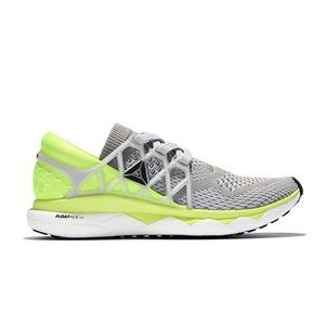 Reebok Supreme Float Ride ULTK